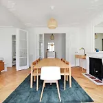 Elegant And Modern Apartment 3Bd 6P - Eiffel Tower